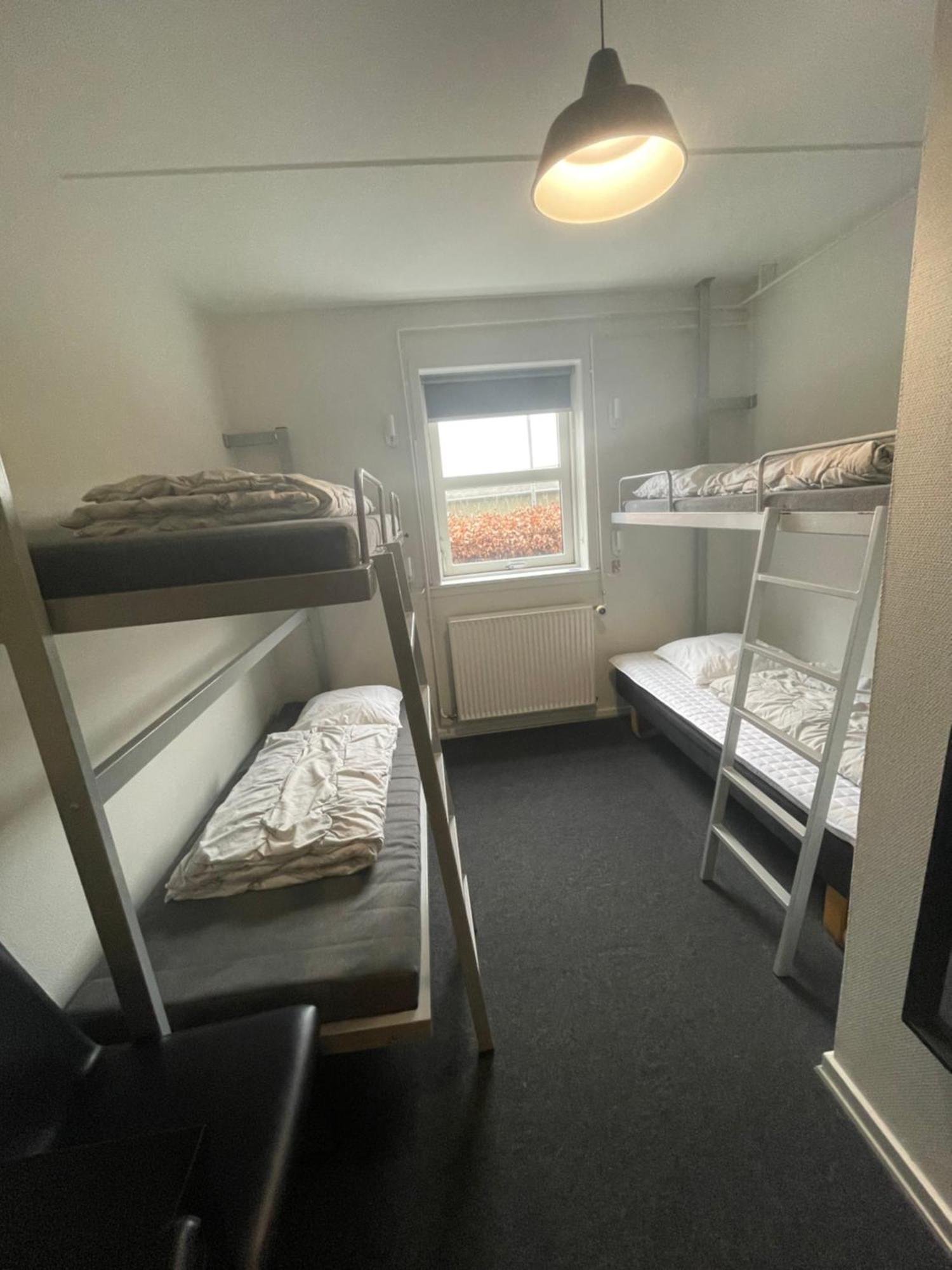 Stoberiet Hostel Svendborg Luaran gambar A typical room at the hostel