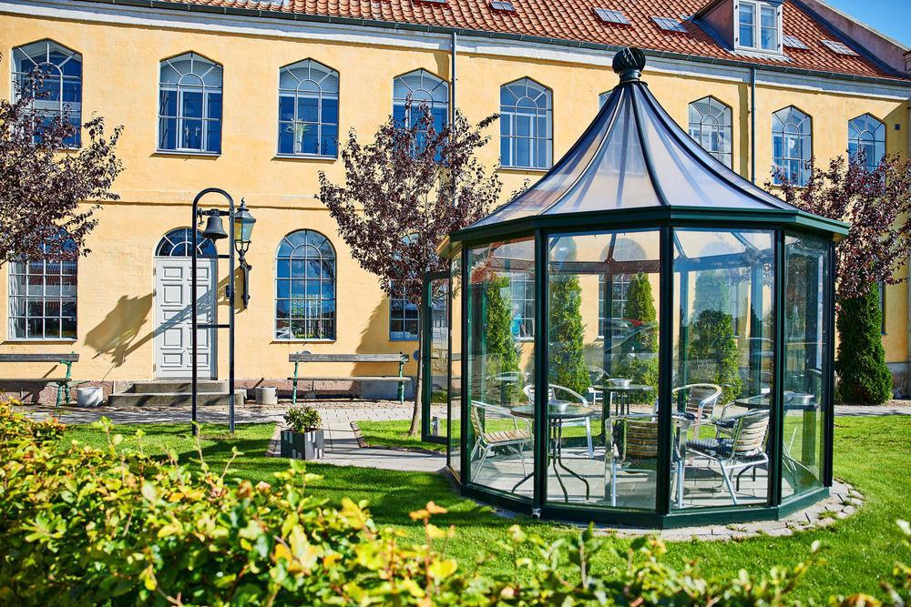 Stoberiet Hostel Svendborg Luaran gambar The University of Copenhagen's main library